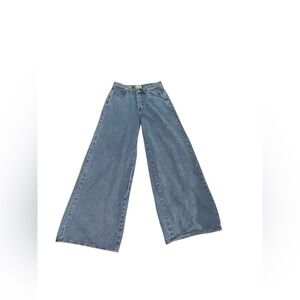 Universal Thread Mid Raise Extreme Wide Leg Jeans Medium Wash Baggy Relaxed 6/M